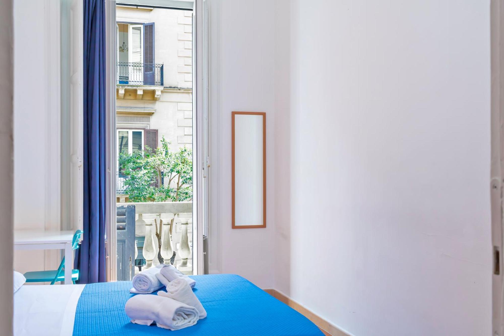 Doppelzimmer mit eigenem externen Bad